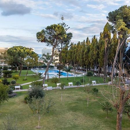Enjoy La Carihuela Beach At 4 Min.Terrace & Pool. Torremolinos Exteriör bild